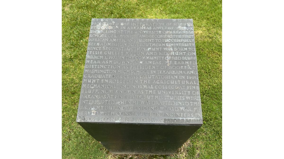 Silas Hunt memorial stone panel 1
