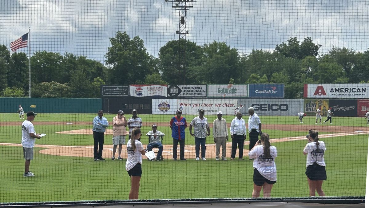 Six former Negro League players honored on the field at Rickwood